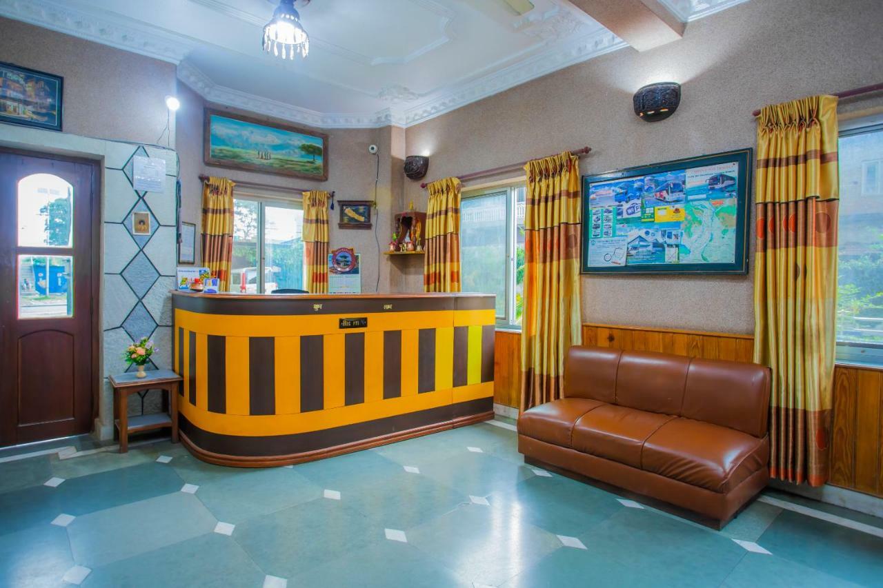 Spot On 445 New Hotel Natureland Pokhara Esterno foto